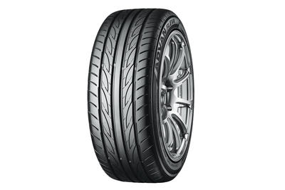 215/40R18 YOKO BW SU ADVAN FLEVA V701 XL